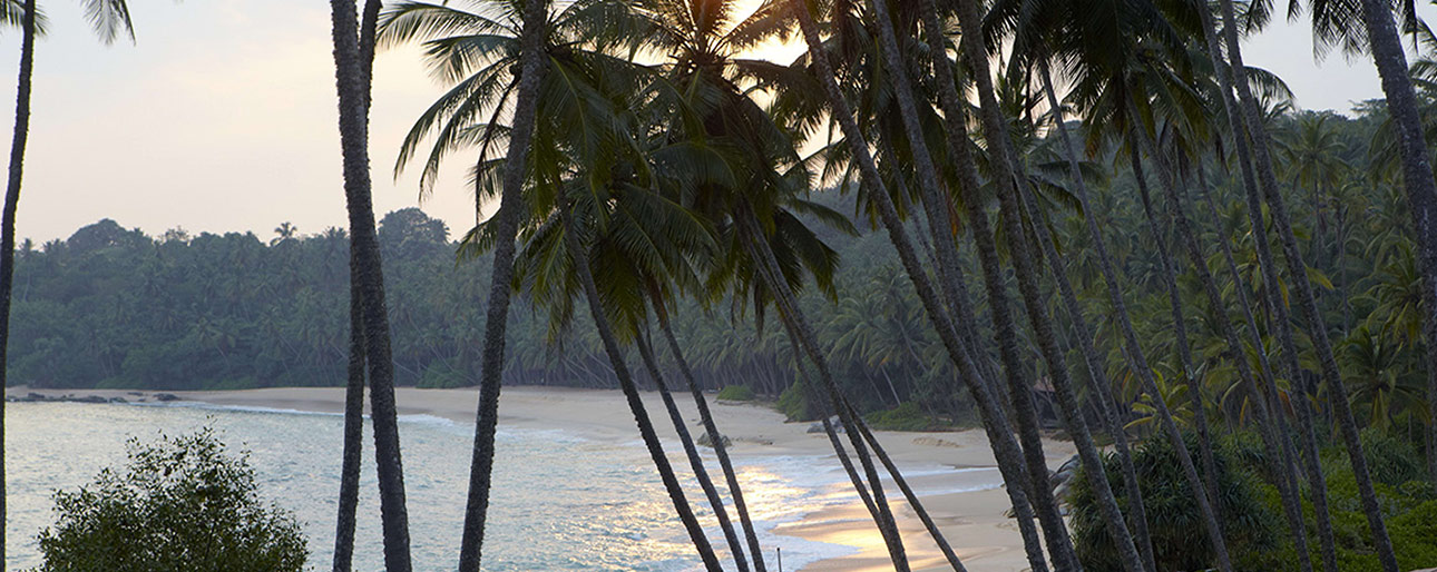 Visit beaches In Sri Lanka with Soultrek